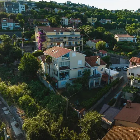 New Cosy With Private Parking Appartement