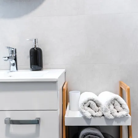 New Cosy With Private Parking Opatija