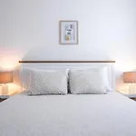 New Cosy With Private Parking أوباتيا