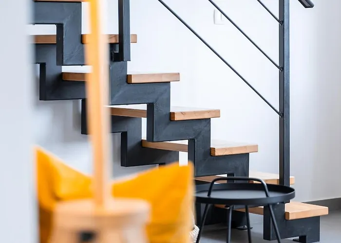 New Cosy With Private Parking Apartment *